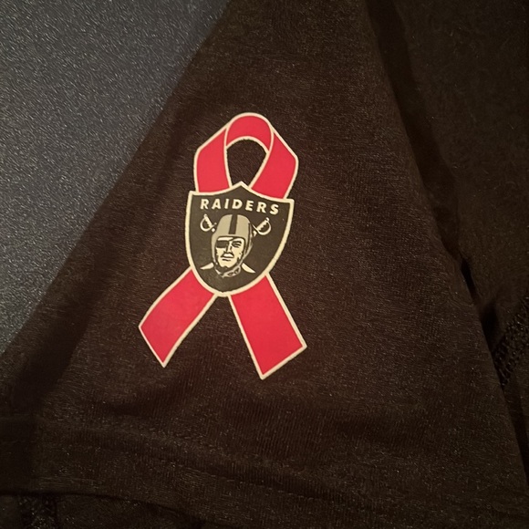 Las Vegas Raiders Nike Breast Cancer Awareness Shirt Adult Small - Picture 3 of 4